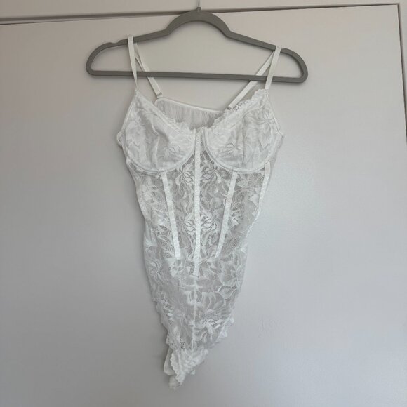 White Corset Body Suit Size M - Picture 5 of 7